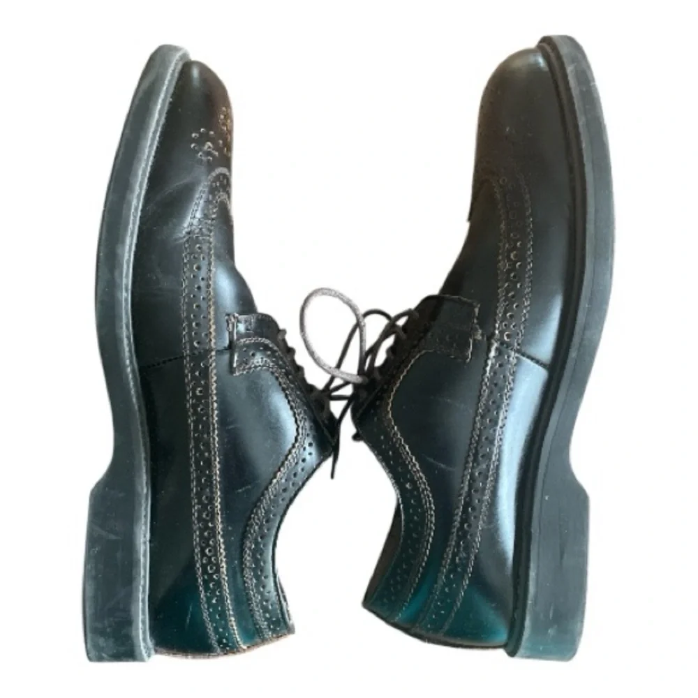 G.H. Bass & Co. Brown Leather Lace Up Shoe